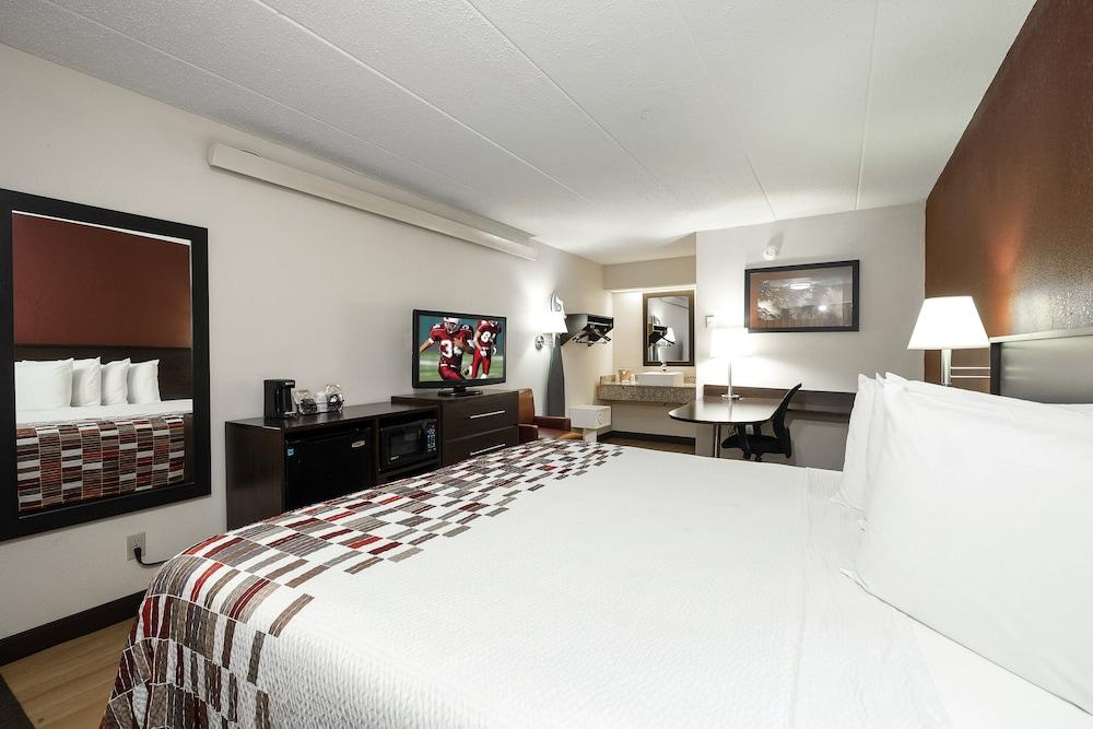Travelodge By Wyndham Peoria Exterior photo