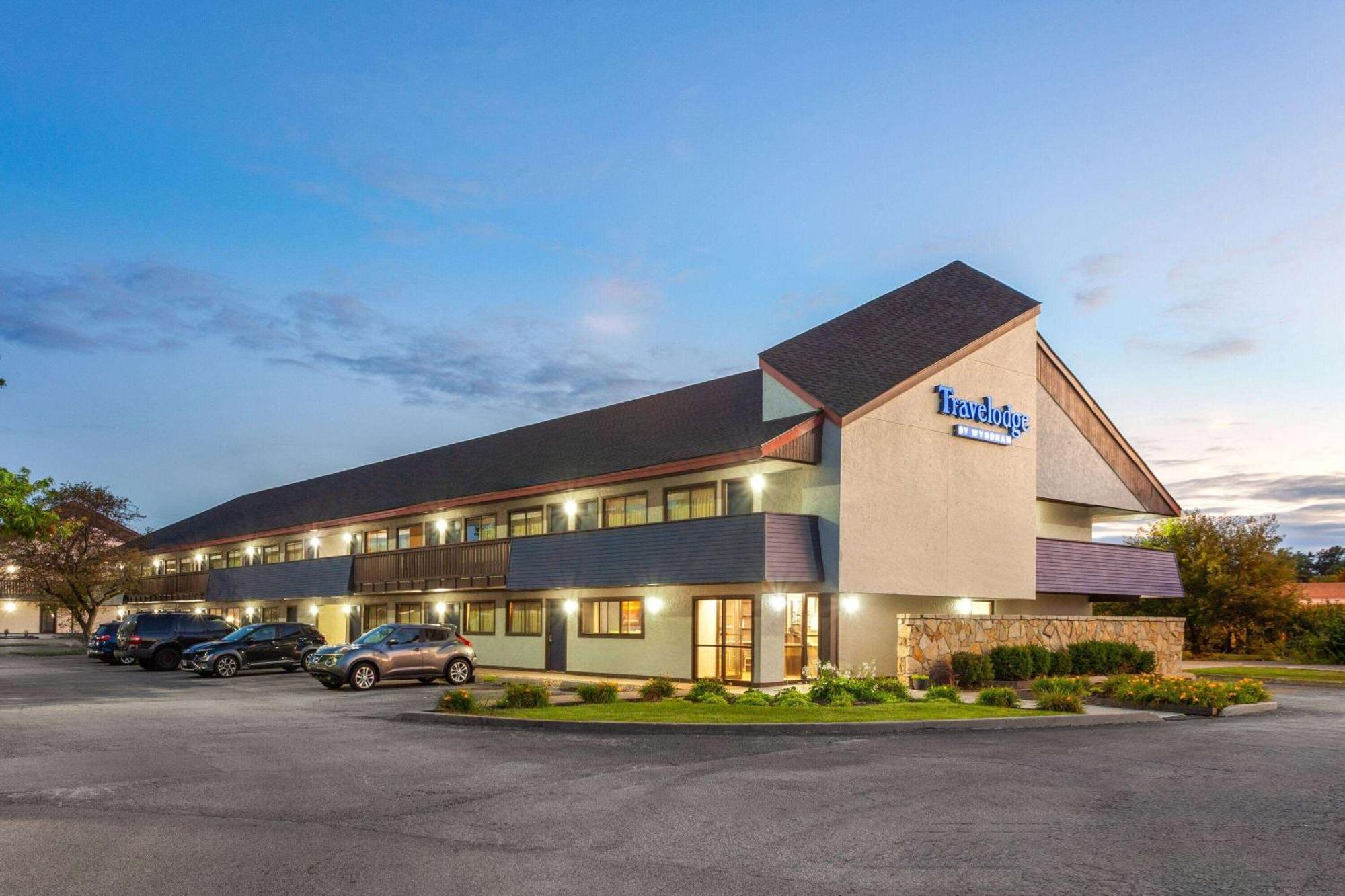 Travelodge By Wyndham Peoria Exterior photo